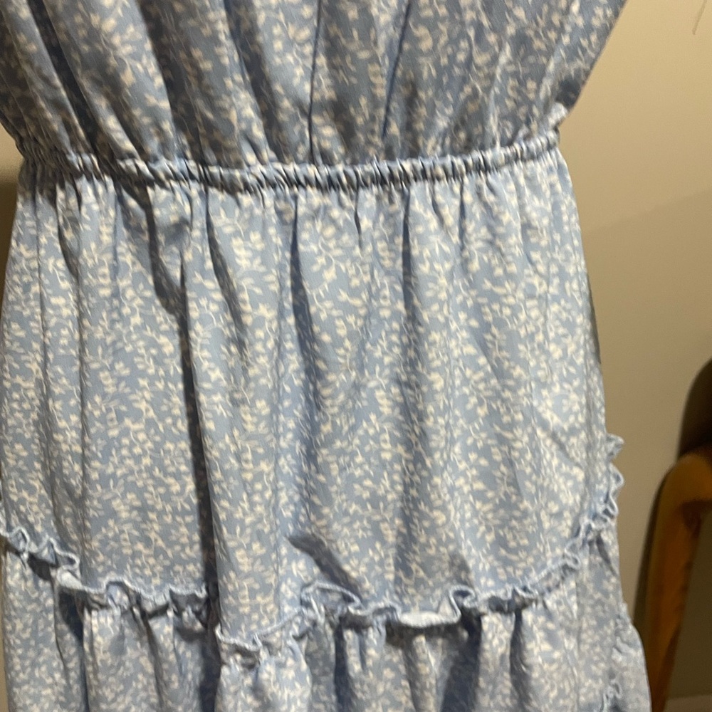 Ladies light blue and white  dress Medium - Picture 10 of 11